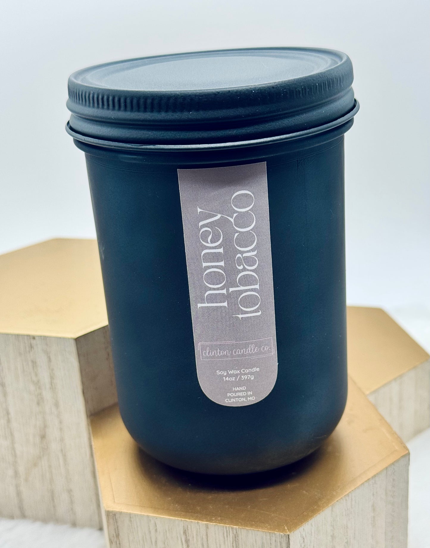 Honey Tobacco 14oz Candle