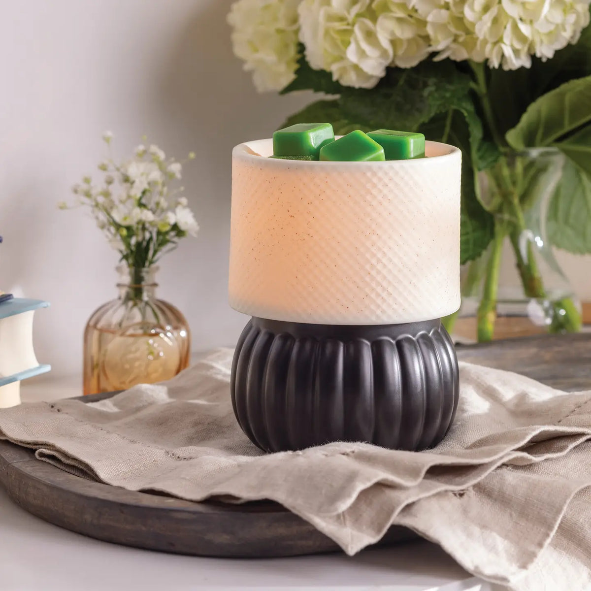 Illumination Wax Warmer - Luxe Lamp